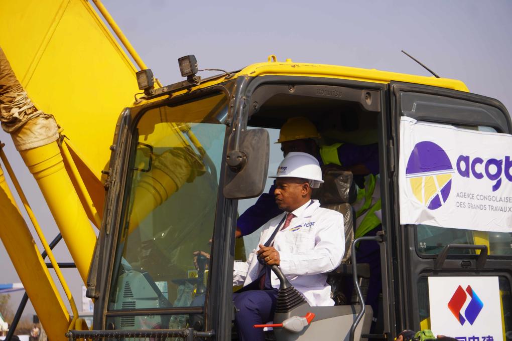 RDC lancement des travaux de réhabilitation d une route nationale